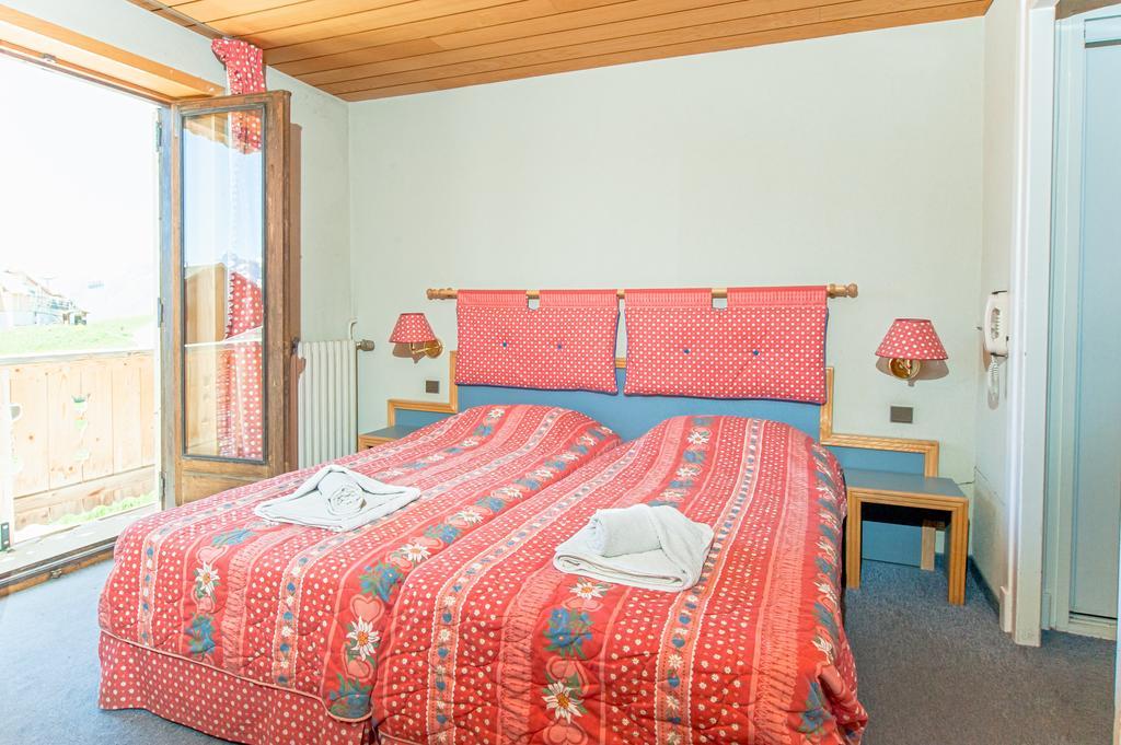 אלפה ד'הואז Madame Vacances Hotel Le Christina מראה חיצוני תמונה